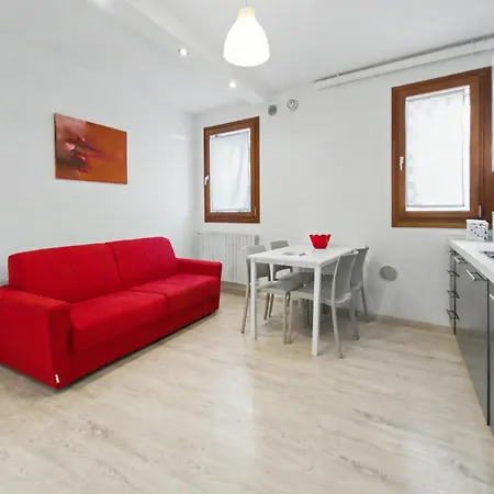 Ca' D'oro Canal View - 2 Bedrooms * Venedik